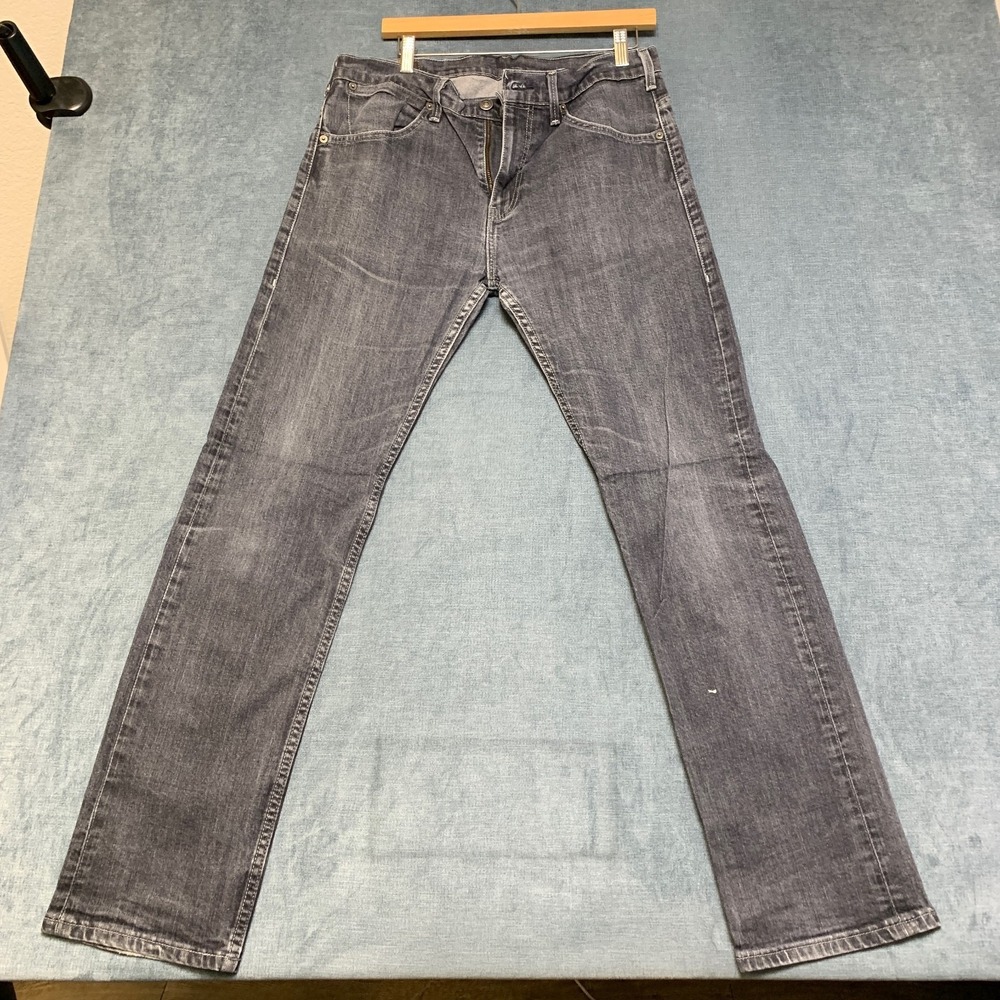 Levi's 504 Regular Straight Fit Jeans Men 34x32 Gray Denim Pockets Everyday Wear